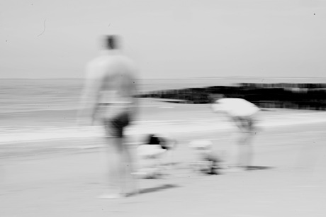 Spelen op het strand