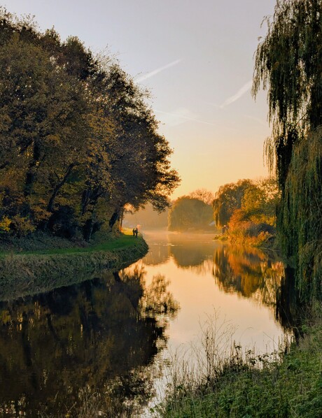 Radewijkerbeek in het goueden uurtje