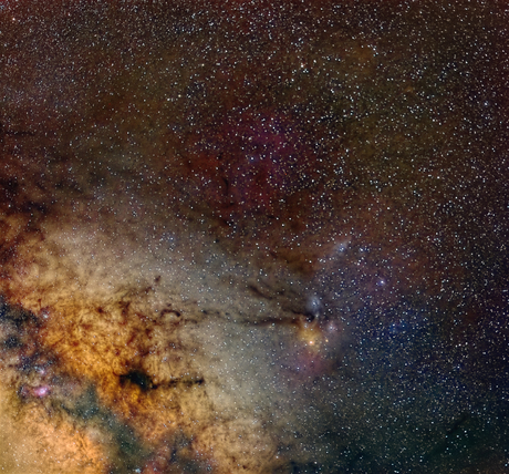 Rho Ophiuchi met de nevels Lagoon en Trifid in de melkweg