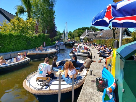 Bij de Mijndense Sluis 