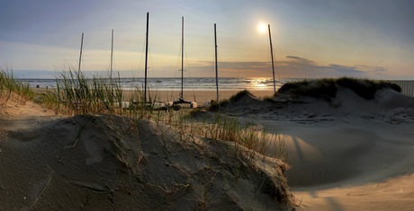 Avondzon aan zee