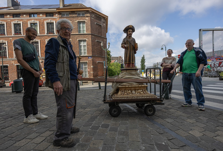 buitgemaakt op de rommelmarkt