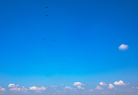 The Planes, the planes...