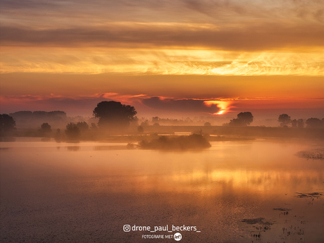 Zonsopgang in de Ooijpolder