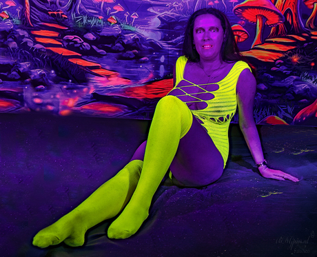 Blacklight-shoot, Marijke