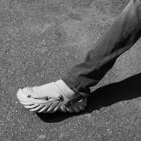 Net uit de doos gehaalde nieuwe schoenen