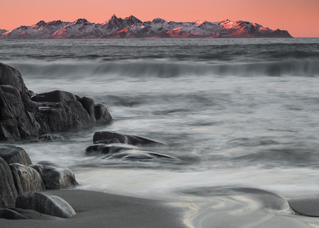 Zonsopkomst boven de Lofoten