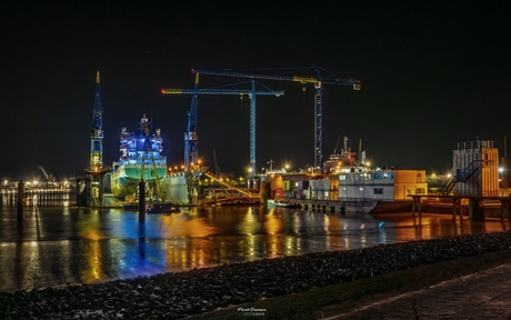 Nachtwerk bij Niestern Sanders.