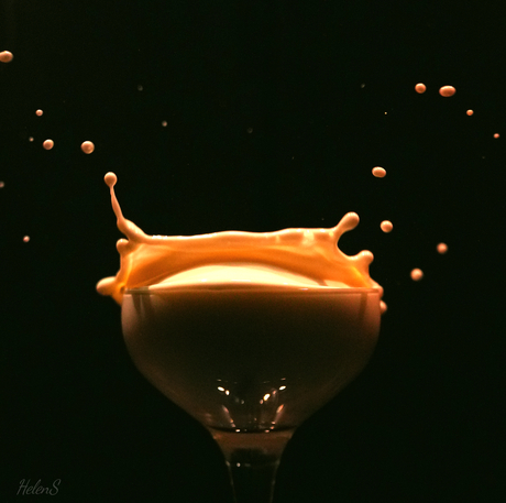 Mango lassi