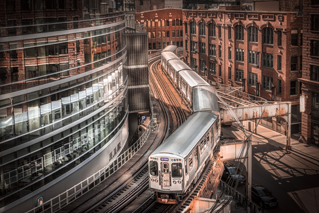 Metro S-Curve Chicago