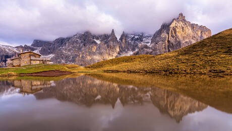 Reflectie in het water