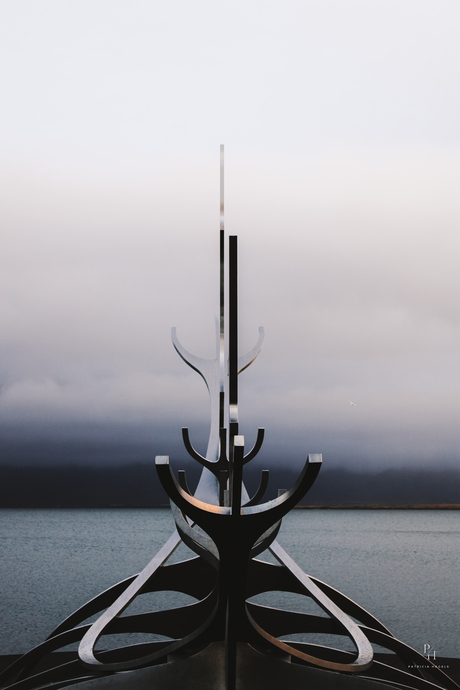 Sailing the sky